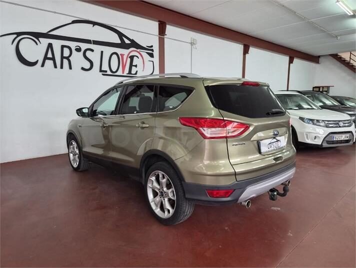 FORD Kuga 2.0 TDCi 4WD Titanium S Powershift